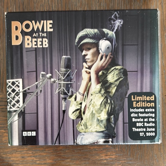 5 David Bowie CDS: Limited Edition Bowie at the Beeb +  Bowie, The Singles - Picture 2 of 16